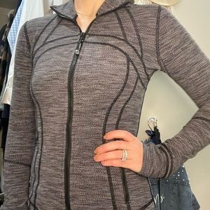 Very lightly worn Lululemon define jacket